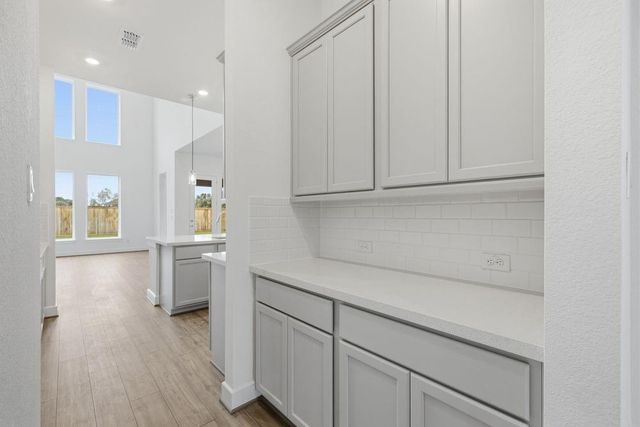 1556 River Point Drive, Friendswood, TX 77546