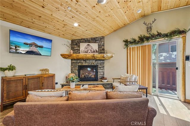 933 Spruce, Big Bear City, CA 92314