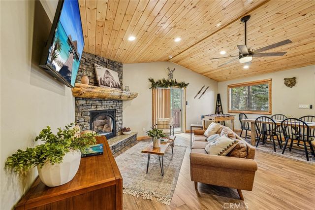 933 Spruce, Big Bear City, CA 92314