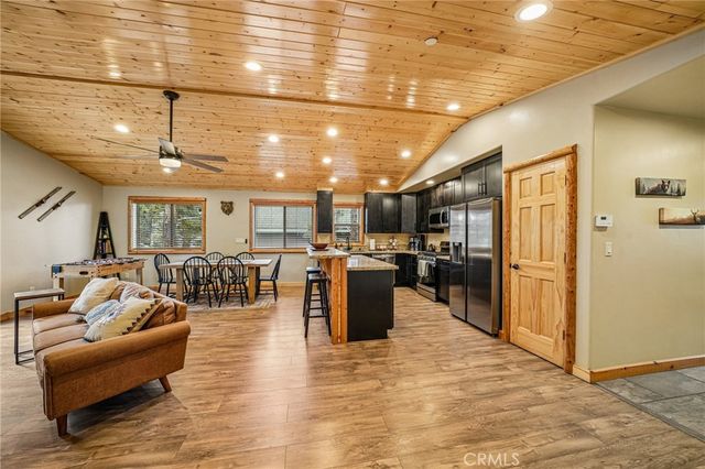 933 Spruce, Big Bear City, CA 92314
