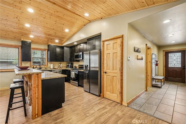 933 Spruce, Big Bear City, CA 92314