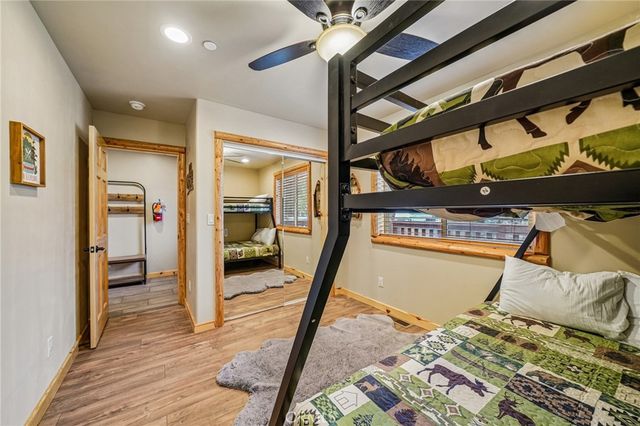 933 Spruce, Big Bear City, CA 92314