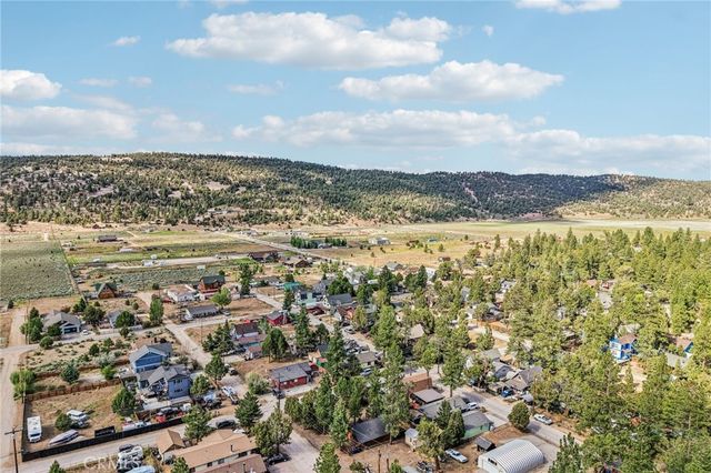 933 Spruce, Big Bear City, CA 92314