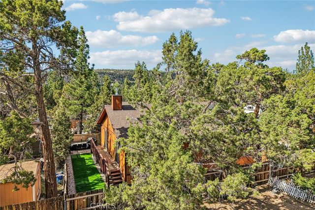 933 Spruce, Big Bear City, CA 92314