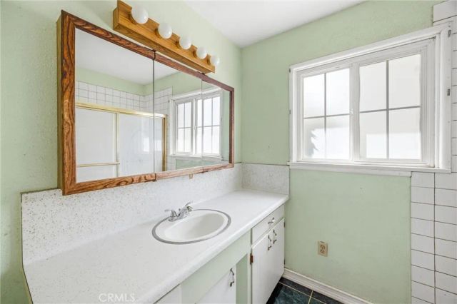 5137 Peacock, Riverside, CA 92505