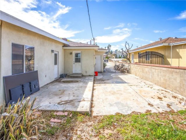 5137 Peacock, Riverside, CA 92505