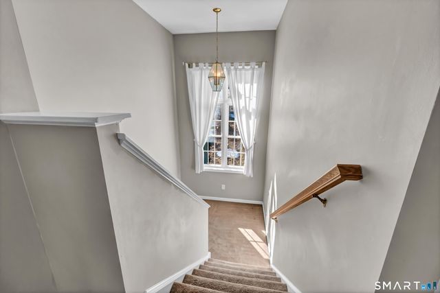 902 Sienna Drive 902, Danbury, CT 06810