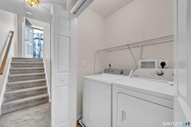 902 Sienna Drive 902, Danbury, CT 06810