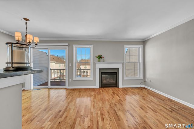 902 Sienna Drive 902, Danbury, CT 06810