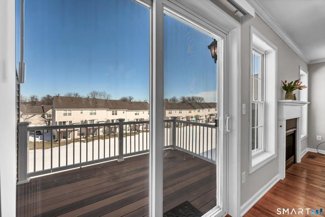 902 Sienna Drive 902, Danbury, CT 06810