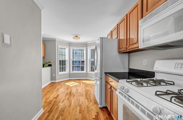 902 Sienna Drive 902, Danbury, CT 06810