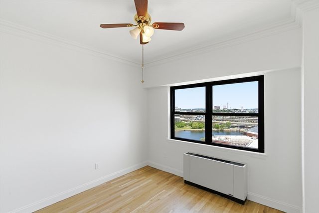 6 Whittier Place 17D, Boston, MA 02114