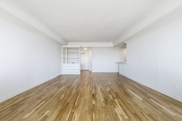 6 Whittier Place 17D, Boston, MA 02114