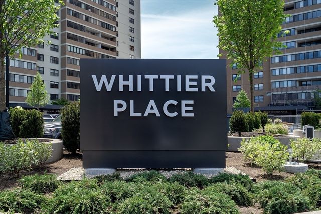 6 Whittier Place 17D, Boston, MA 02114