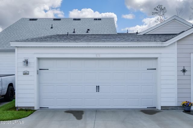 171 Tropics Avenue, Hardeeville, SC 29927