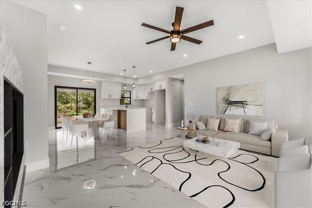 3609 22nd ST SW, Lehigh Acres, FL 33976