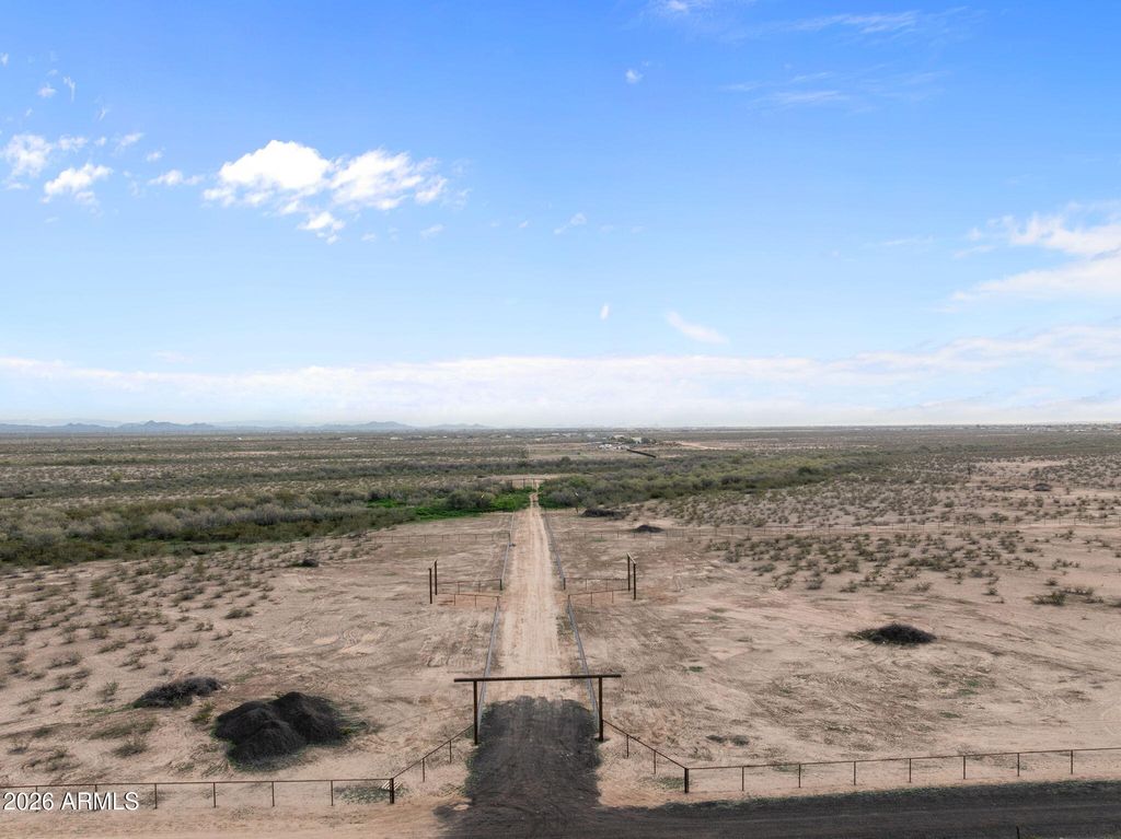 30700 N 259th Avenue -, Wittmann, AZ 85361 — photo 3