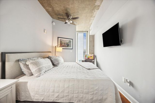 360 Nueces ST 4009, Austin, TX 78701