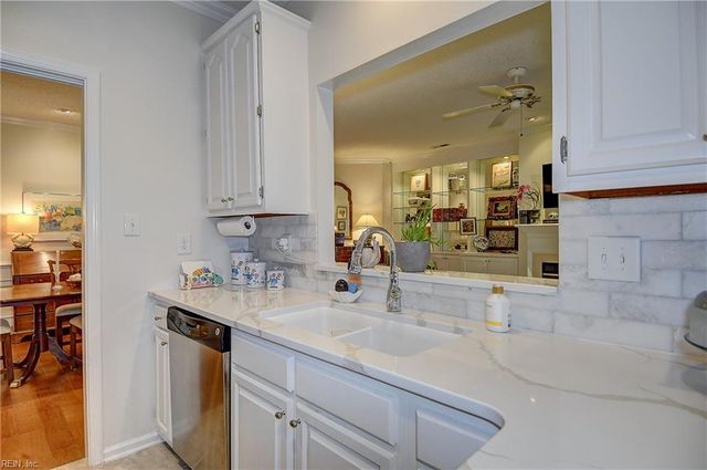 949 Royal Cove WAY, Virginia Beach, VA 23454