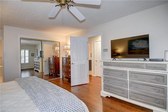 949 Royal Cove WAY, Virginia Beach, VA 23454