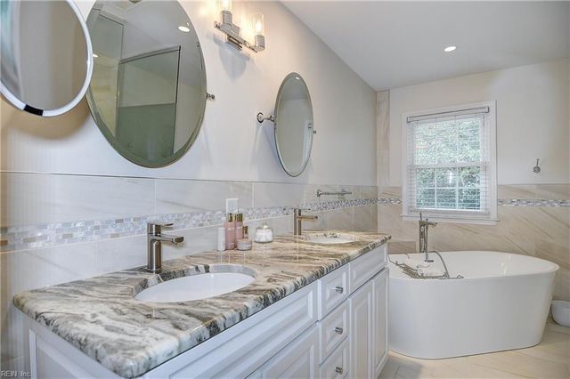 949 Royal Cove WAY, Virginia Beach, VA 23454