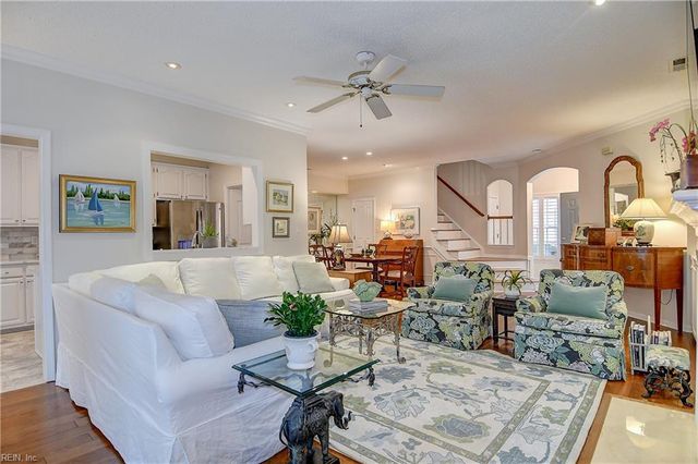 949 Royal Cove WAY, Virginia Beach, VA 23454