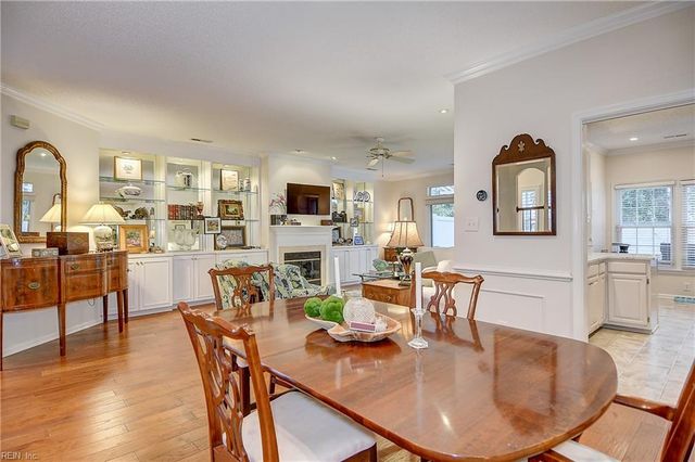 949 Royal Cove WAY, Virginia Beach, VA 23454