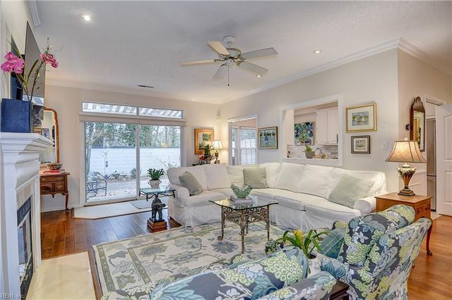 949 Royal Cove WAY, Virginia Beach, VA 23454