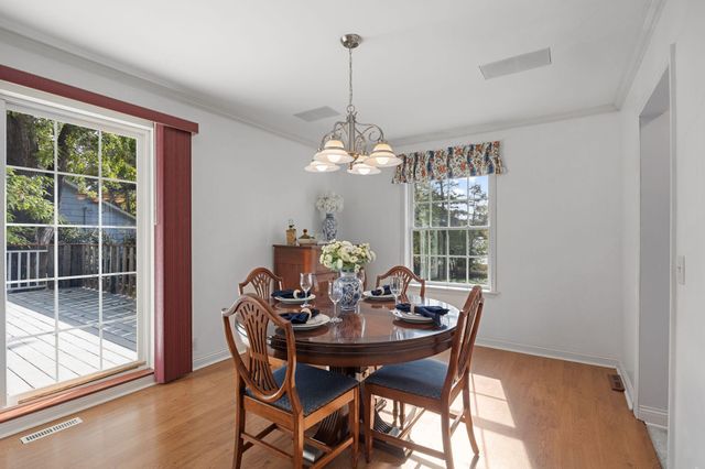 4812 Valley View Road, Edina, MN 55424
