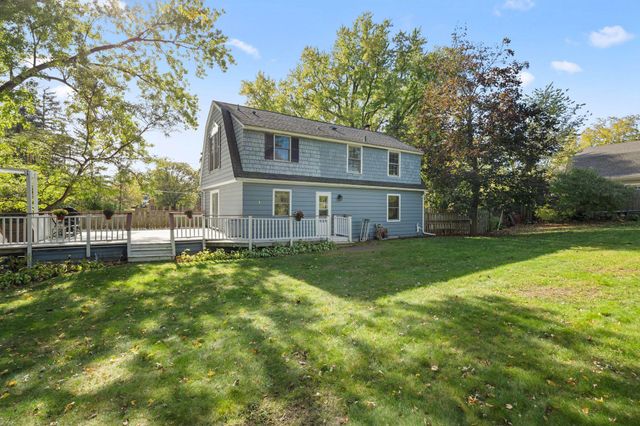 4812 Valley View Road, Edina, MN 55424