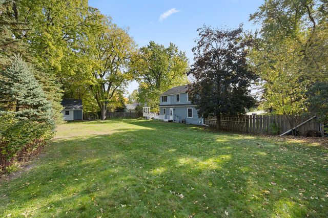 4812 Valley View Road, Edina, MN 55424