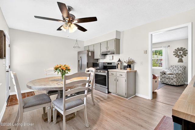 144 North St, Shepherdsville, KY 40165