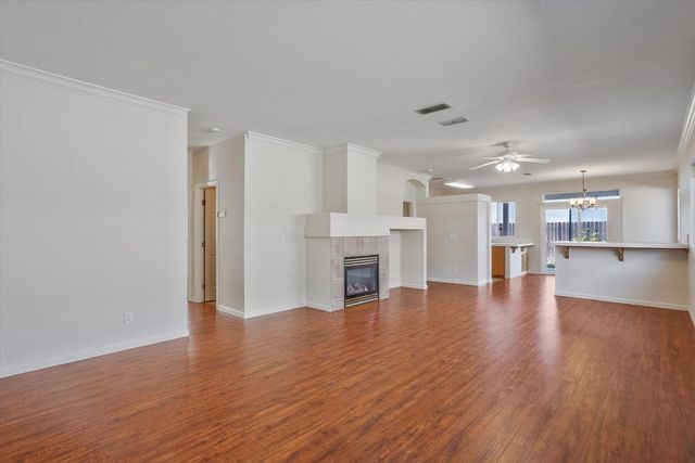 7766 Dersingham Dr, Sacramento, CA 95829