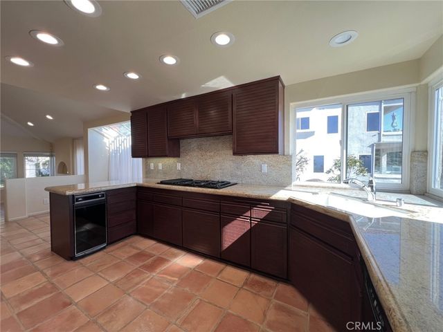 16 Saint Tropez, Laguna Niguel, CA 92677