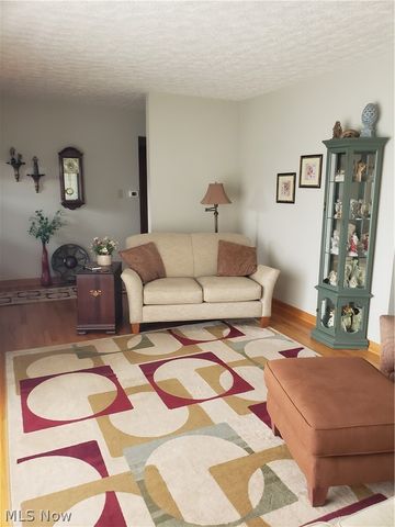 2309 Harrison Avenue, Parkersburg, WV 26104