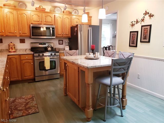 2309 Harrison Avenue, Parkersburg, WV 26104