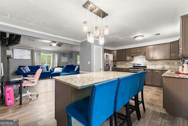 3677 Waverly Oaks Way, Snellville, GA 30039