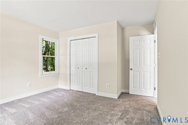 8262 Tangle Oaks Ct, Mechanicsville, VA 23111