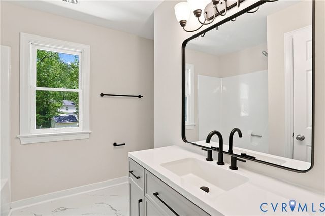 8262 Tangle Oaks Ct, Mechanicsville, VA 23111