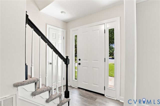 8262 Tangle Oaks Ct, Mechanicsville, VA 23111