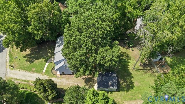 8262 Tangle Oaks Ct, Mechanicsville, VA 23111