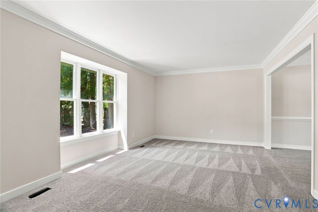 8262 Tangle Oaks Ct, Mechanicsville, VA 23111