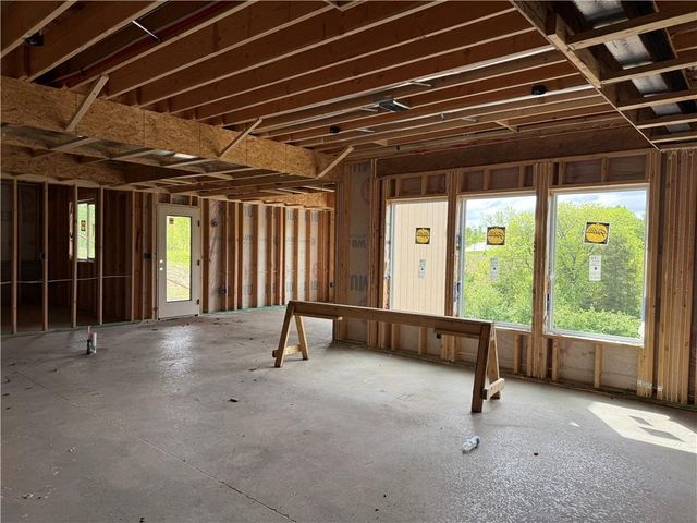 7918 Round Prairie Street, Shawnee, KS 66220