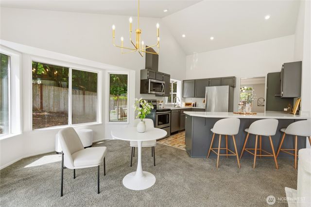 1016 215th Street SE, Bothell, WA 98021