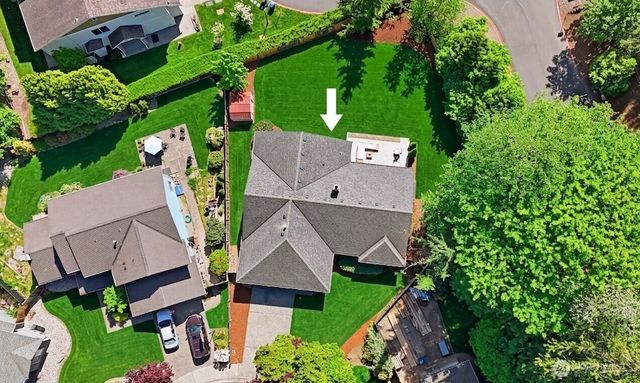 1016 215th Street SE, Bothell, WA 98021