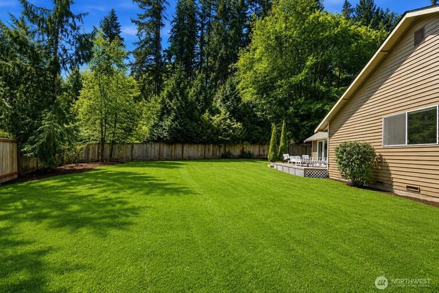 1016 215th Street SE, Bothell, WA 98021
