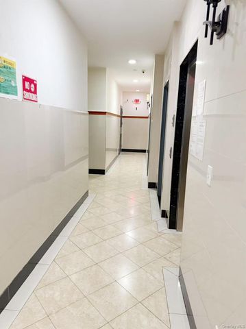 8510 Elmhurst Avenue 1C, Elmhurst, NY 11373