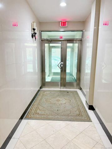 8510 Elmhurst Avenue 1C, Elmhurst, NY 11373