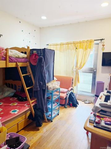 8510 Elmhurst Avenue 1C, Elmhurst, NY 11373