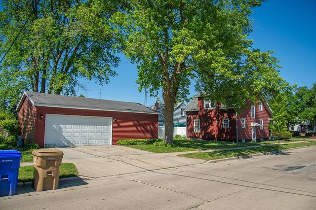 6234 34th AVENUE, Kenosha, WI 53142
